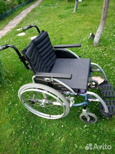 Инвалидная коляска складная бу