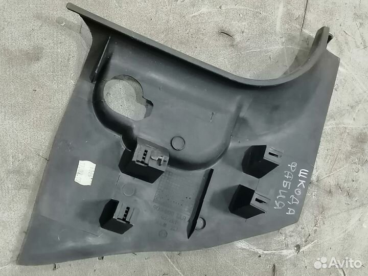 Накладка передней стойки для Skoda Fabia 1999-2007