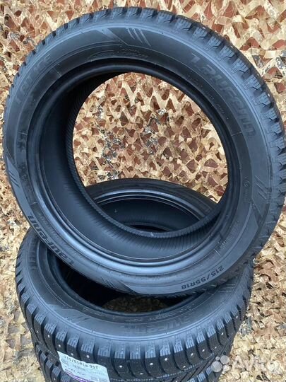 Laufenn I Fit Ice LW 71 215/55 R18 95T