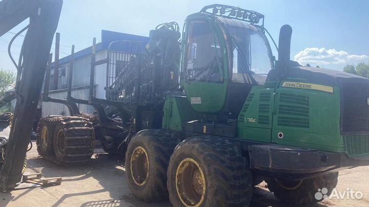 Форвардер John Deere 1510Е