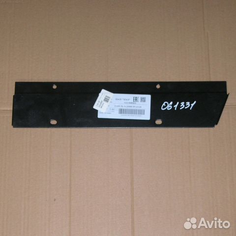 Панель подножки задняя правая маз