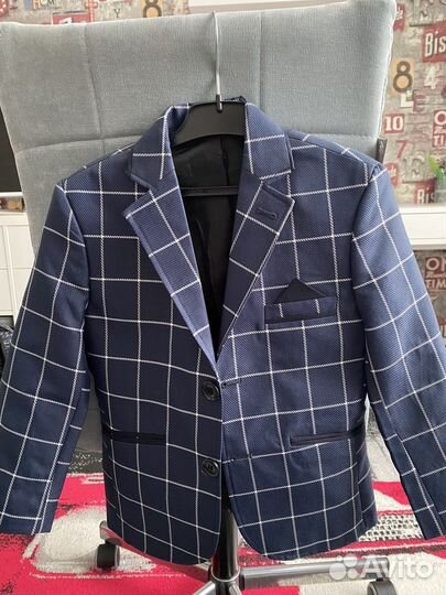 Пиджак на мальчика р116