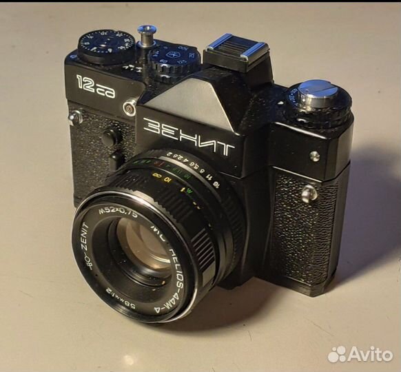 Плёночный фотоаппарат зенит 12 сд