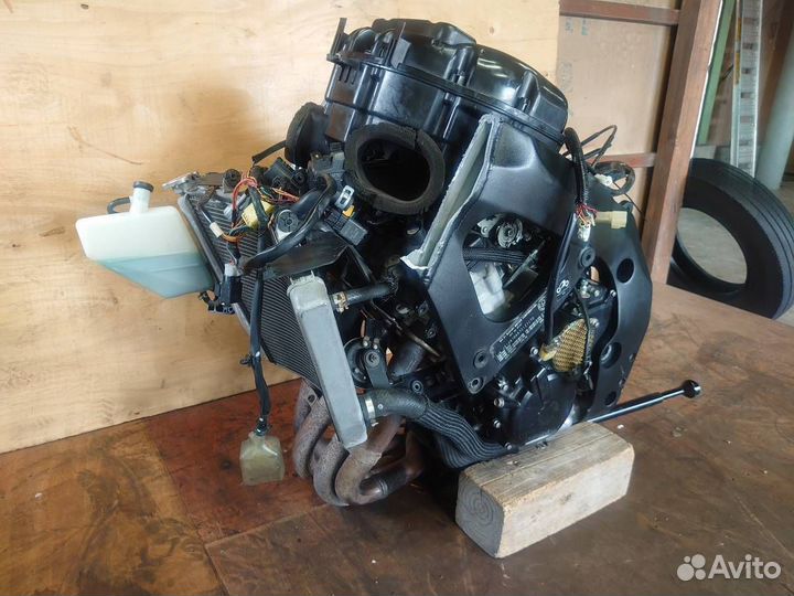 Контрактный мотор suzuki GSX-R600 N732 полный свап