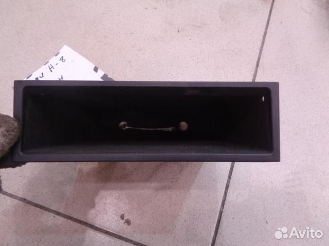 Ящик передней консоли Audi A8 D3 2002-2010
