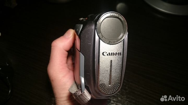 Видеокамера Canon