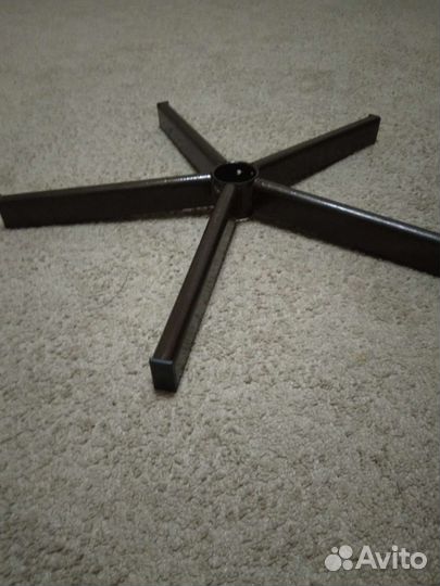 Подставка для елки