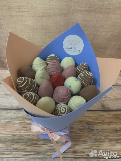 Клубника в бельгийском шоколаде / букеты / наборы