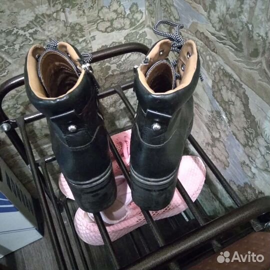 Ботинки женские