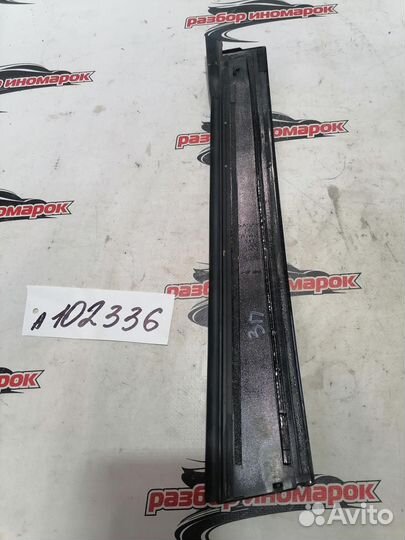 Накладка двери задней правой Toyota Camry GSV50 20