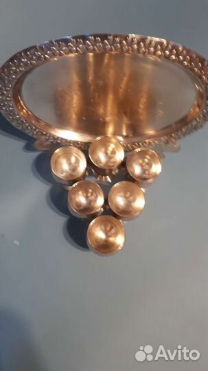 Посеребренные рюмки с подносом