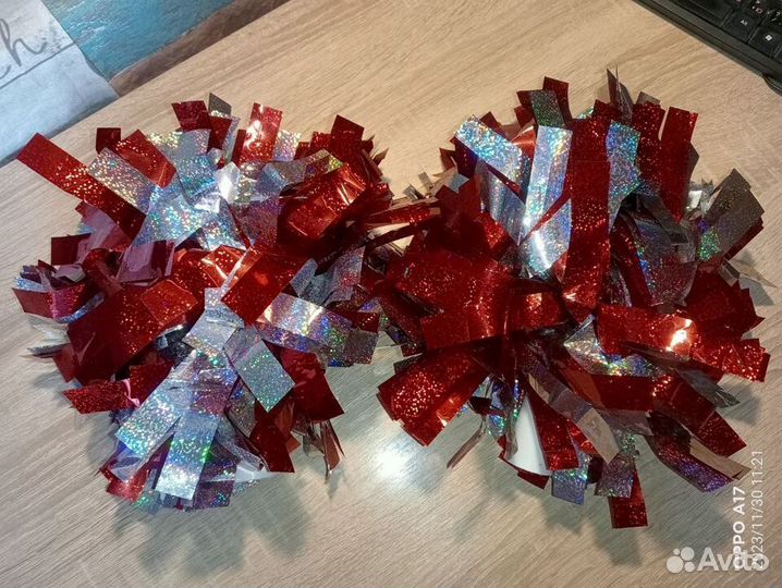 Помпоны для черлидинга и танцев