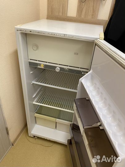 Холодильник на запчасти
