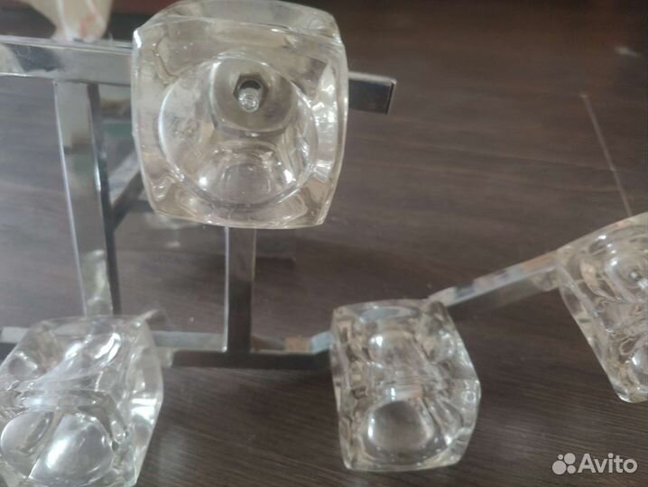 Люстра потолочная на штанге