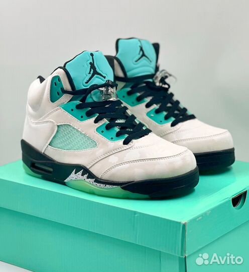 Кроссовки nike air jordan 5 retro island green