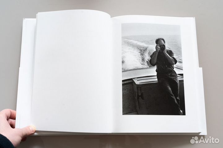 Kazumi Kurigami — April (Switch Publishing, 2020)