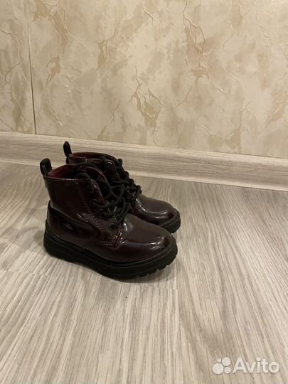 Ботинки zara на девочку 21 размер