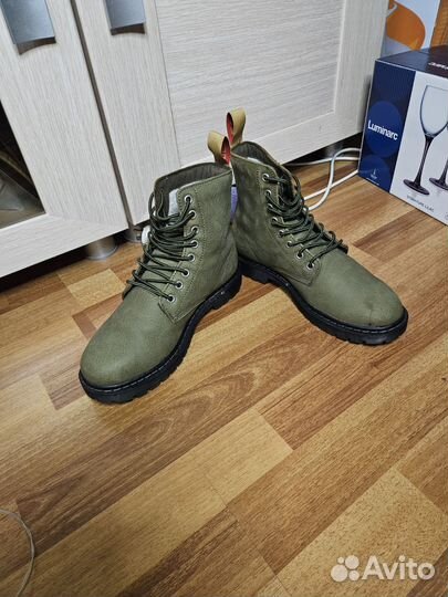 Ботинки женские зимние 38 размера