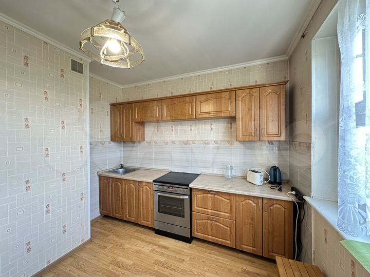 3-к. квартира, 74 м², 7/16 эт.