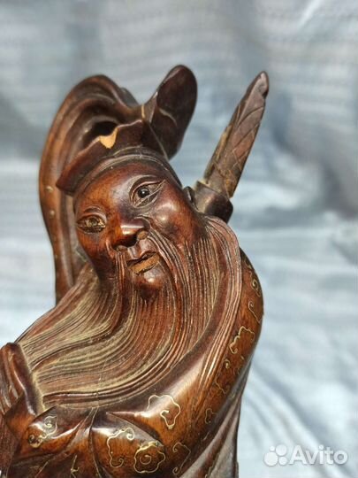 Старинная китайская статуэтка