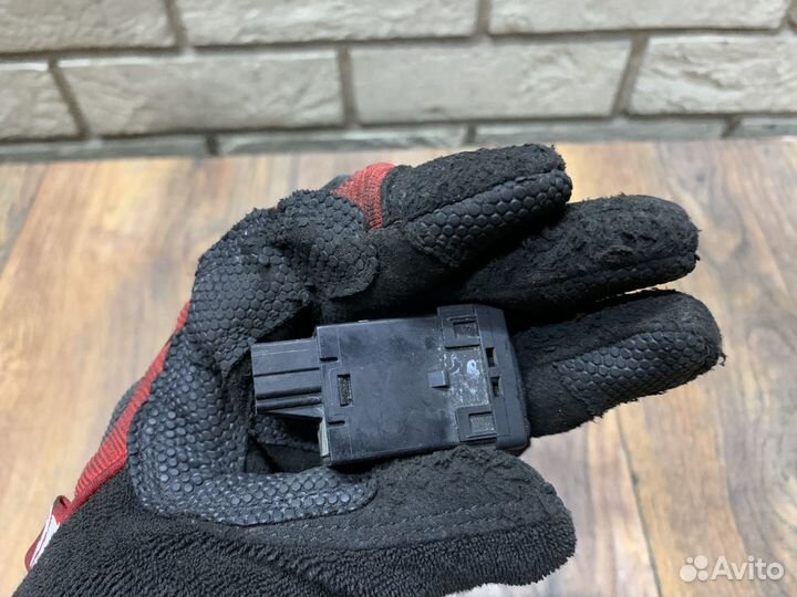 Nissan X-Trail T32 Кнопка многофункциональная