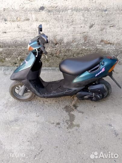 Скутер suzuki lets 2