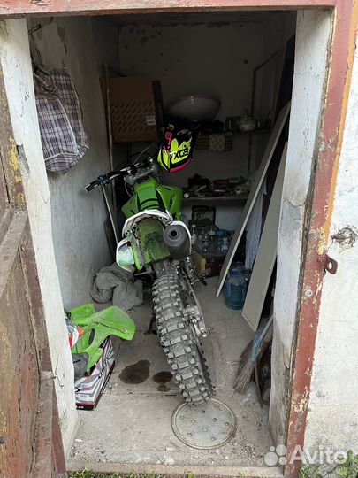Мотоцикл kawasaki KLX250