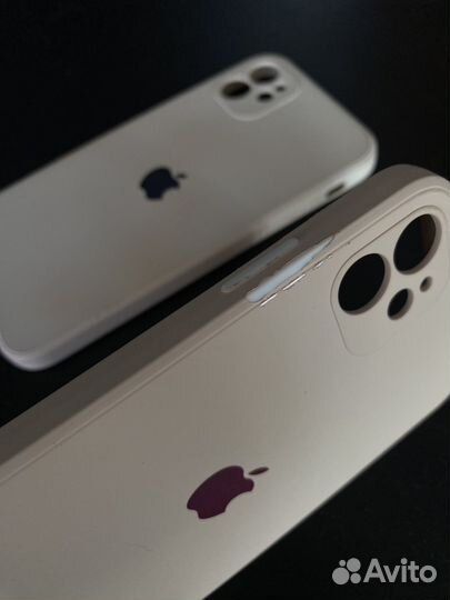 Чехол на iPhone 11