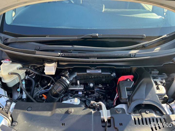 Honda Stepwgn 1.5 CVT, 2016, 136 000 км