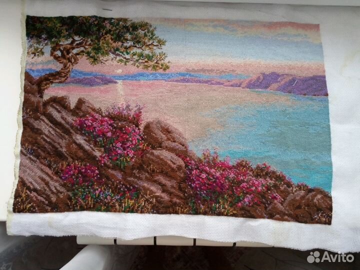 Ввшивкв крестом