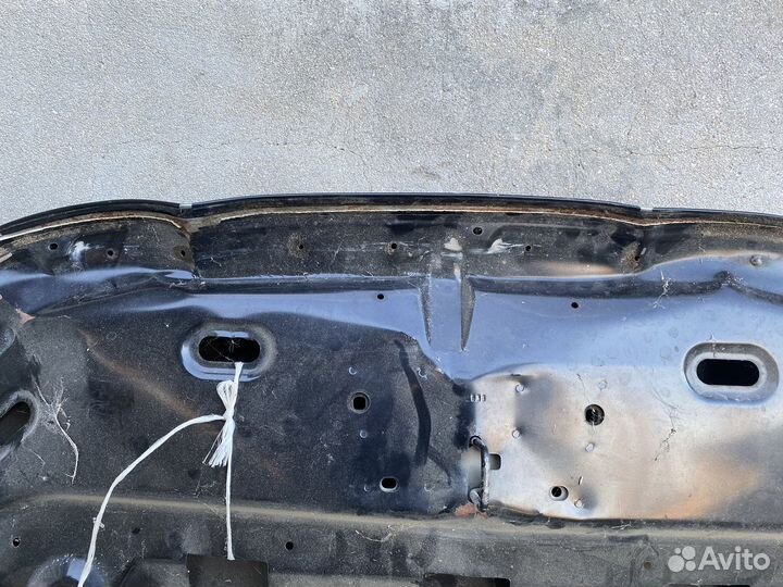 Капот веста