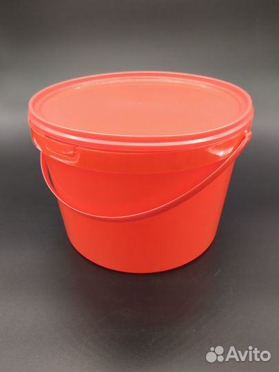Пластиковая тара ведра банки