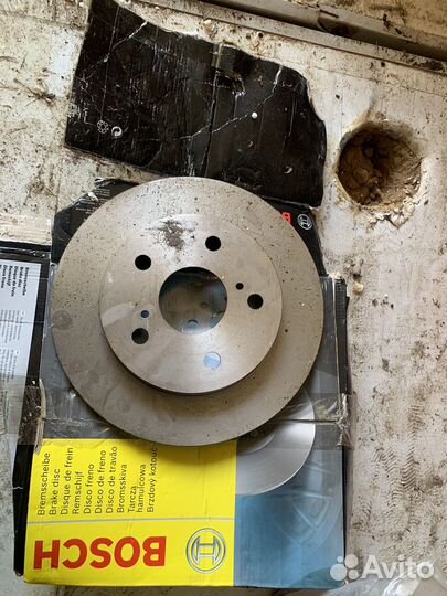 Тормозной диск toyota corolla