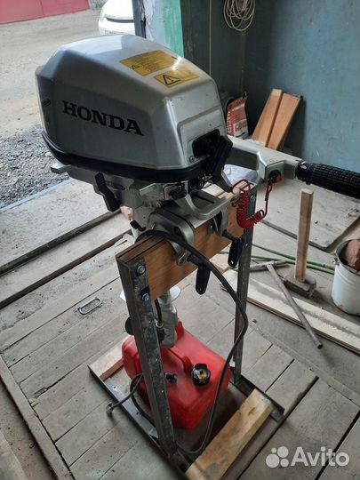 Мотор лодочный honda bf5а4