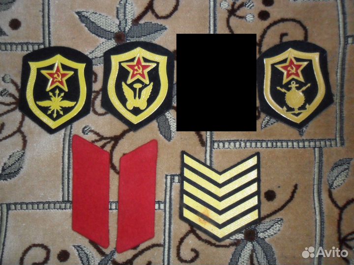 Шевроны,пуговицы,петлицы, знаки различия СССР, РФ