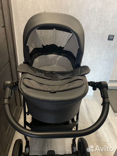 Коляска 2 в 1 pituso