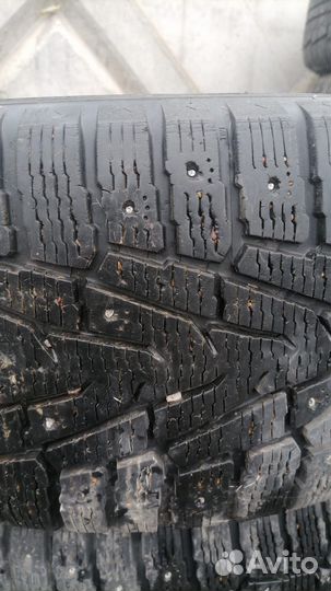 Nokian Tyres Hakkapeliitta 7 285/65 R17