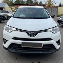 Toyota RAV4 2.0 CVT, 2018, битый, 110 000 км, с пробегом, цена 1 750 000 руб.