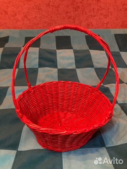 Плетеные корзинки прочные