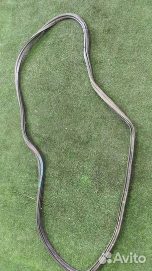 Уплотнение двери багажника Peugeot 207 EP6 2008