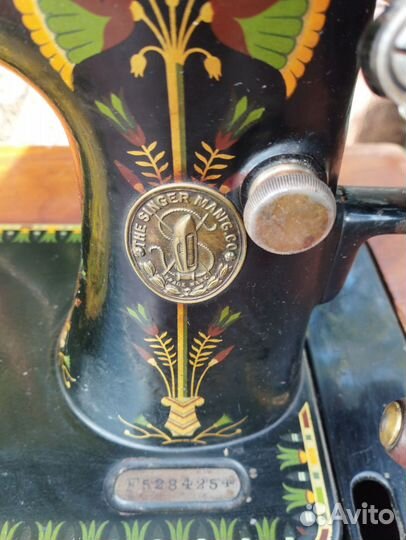 Швейная машинка zinger