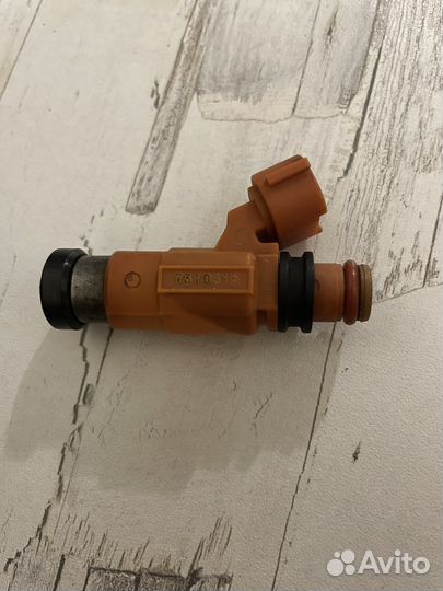 Форсунка топливная lancer 9 CDH210