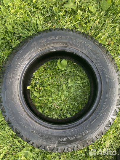 Goodyear Wrangler AT/SA 235/65 R17