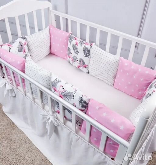 Бортики в кроватку для девочки