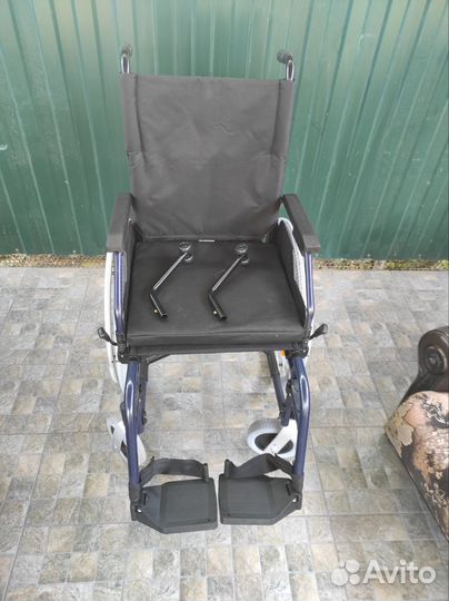 Коляска инвалидная