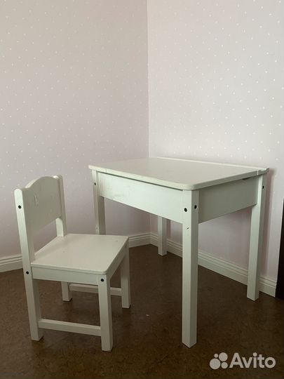 Детский стол и стул