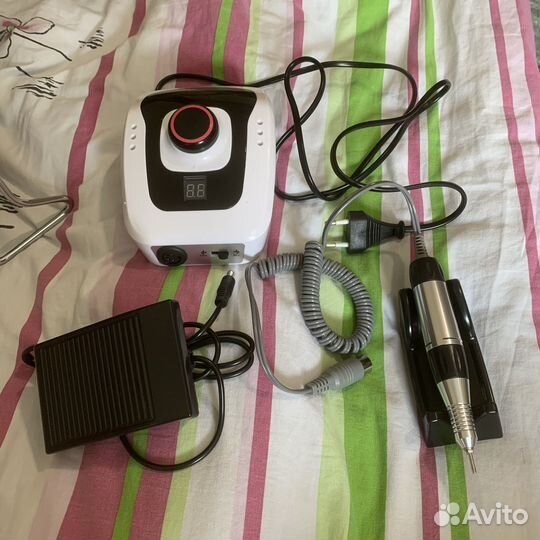 Аппарат для маникюра и педикюра/35тыс. оборотов