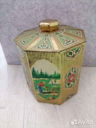 Жестяная банка из под чая