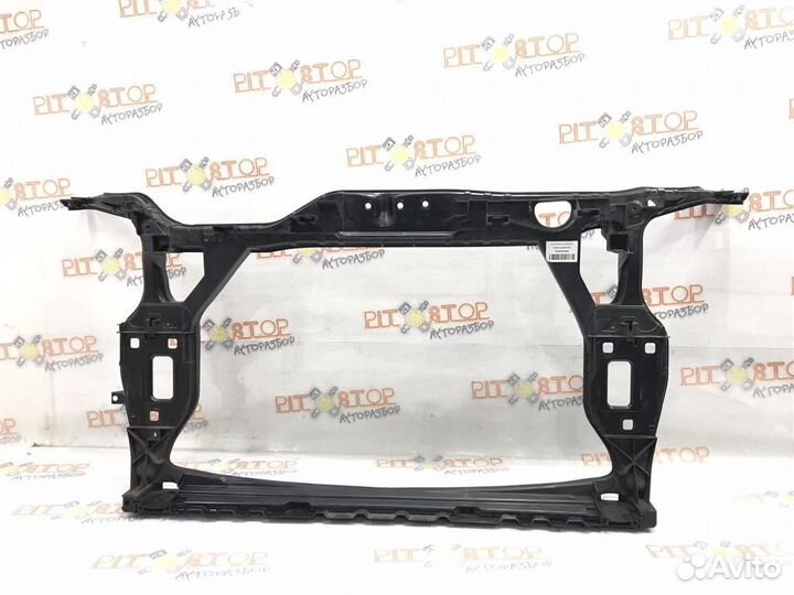 Рамка радиатора Audi Q5 (8R) 2008-2012