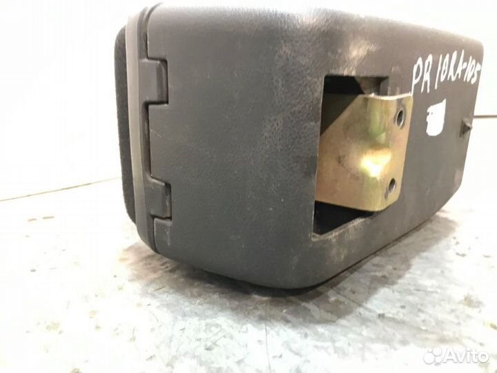 Подлокотник LADA Приора седан 21126 2008